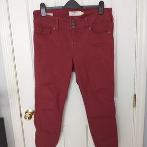 Burgundy Torrid Colored Jeans, size 16 plus/curvy